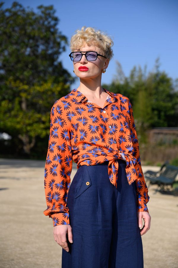 Chemise orange fleurie