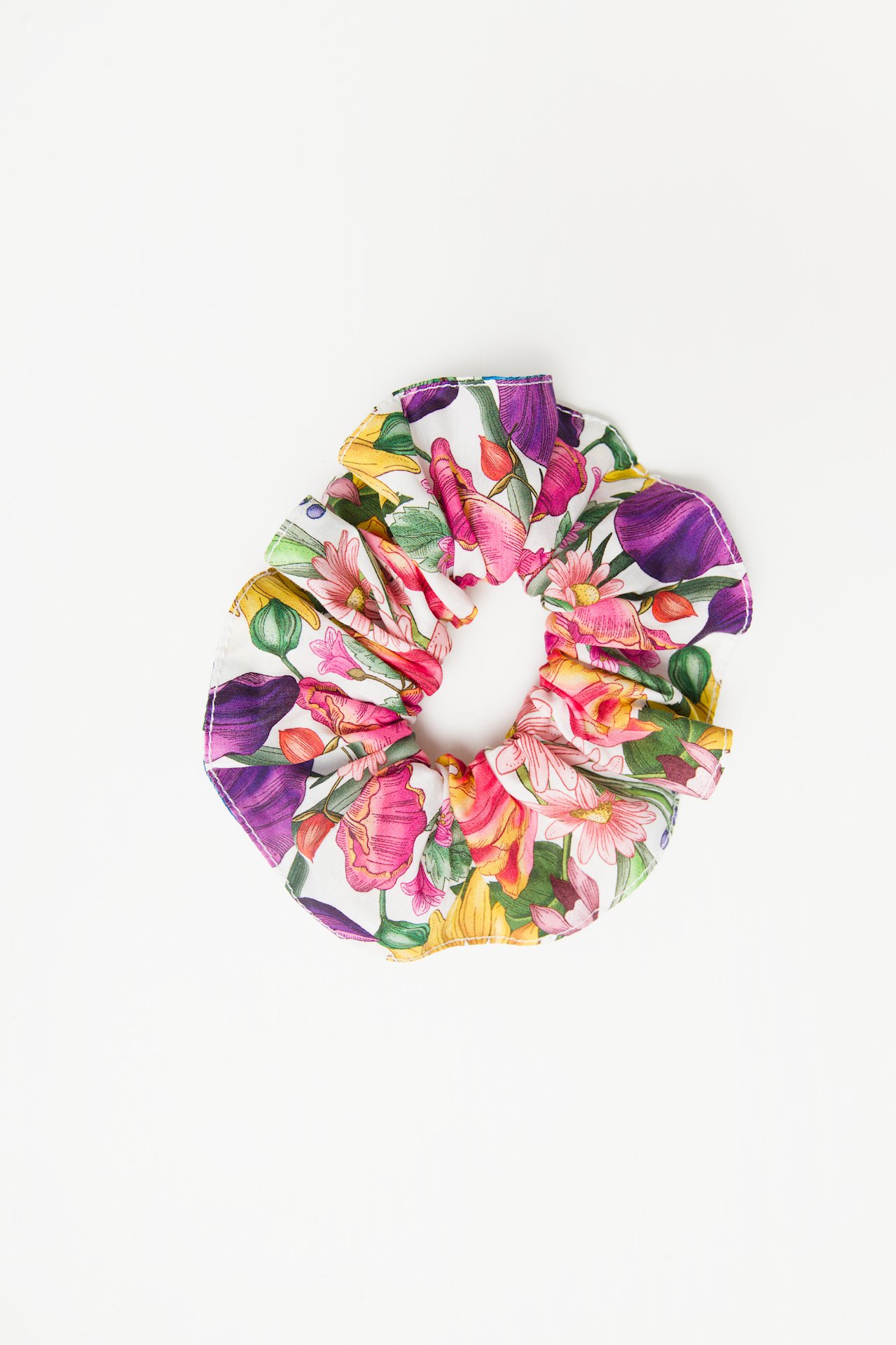 Light floral Scrunchie - Image 3