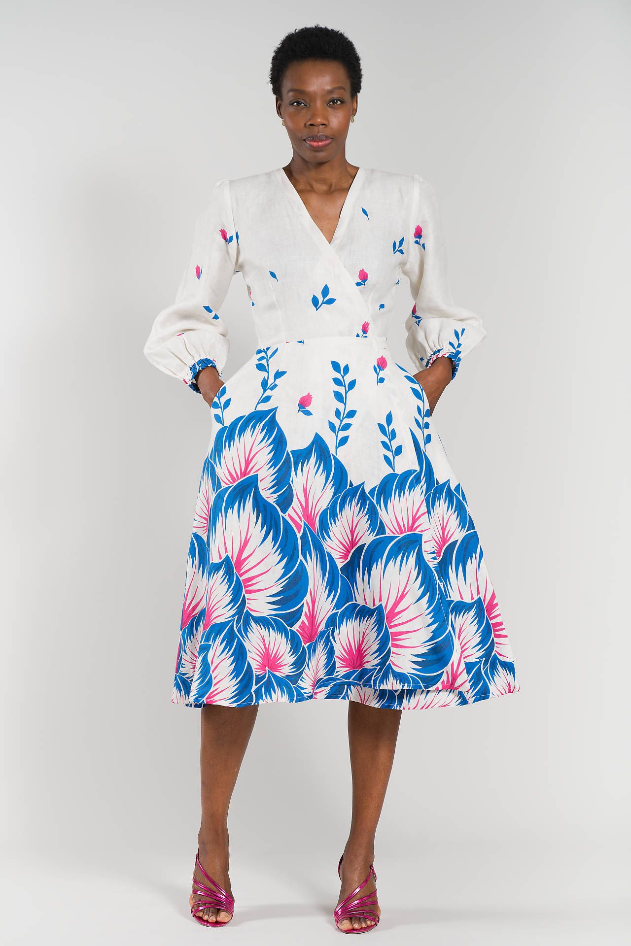 Frida linen wrap dress - Image 4